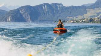 Swiss lake twins towable tube lake lucerne 013 copy
