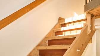 Treppe zum Obergeschoss