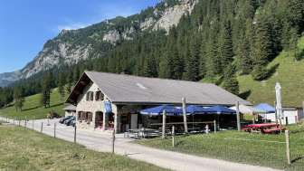 Alp Valüna bei sonnigem Wetter