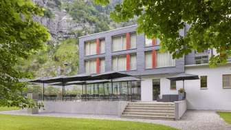 Hotel Tödi Aussenansicht Sommer