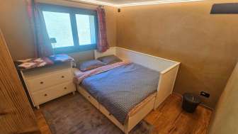Schlafzimmer  2