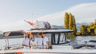 Swiss lake twins private boat tour lake lucerne 103