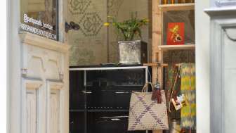 Eingang in den Concept Store Parisparadis.