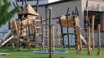 Spielplatz bei der Gemeindeschule