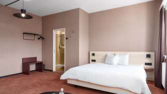 Doppelzimmer im Kloster by b_smart