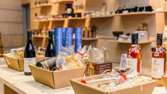 Präsentkorb mit Produkten aus Liechtenstein