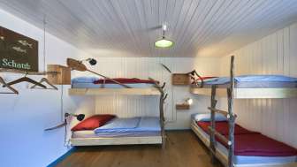 4-Bett Zimmer
