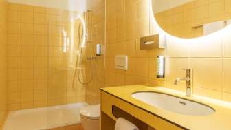 Badezimmer im Kloster by b_smart