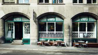 Restaurant Stickerei Aussenansicht