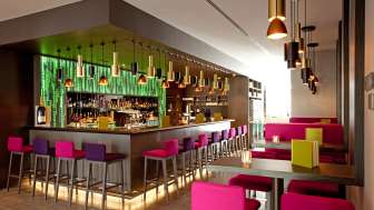 LIVING BAR