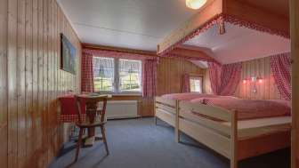 nostalgisch-romantisches Doppelzimmer