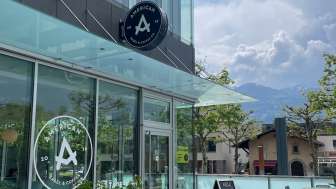 American Bagel & Coffee Co.