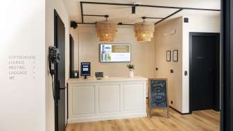 Rezeption im Giessen Hotel & Coffeehouse