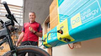 E-Bike Ladestationen bei Vreni Schneider Sport, Hotel Bergführer und Berghotel Bischofalp