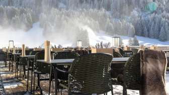89 - Valbella Resort Fastatsch Terrasse05.12.2024_