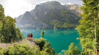 Bergrundwanderweg um den Klöntalersee