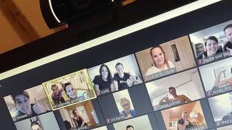Online von zu Hause aus