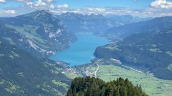 Panorama vom Hirzli über den Walensee