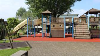 Spielplatz Schulhaus Kirchacker