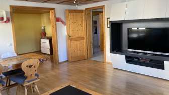 Wohn-/Esszimmer Ferienwohnung Weiherring