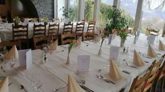 Feier im Saal