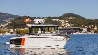 Swiss lake twins private boat tour lake lucerne 139