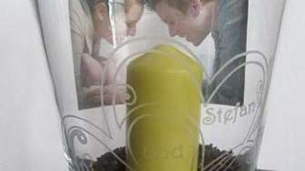 Personalisiertes Glas mit Kerze