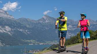 E-Scooter fahren am Walensee
