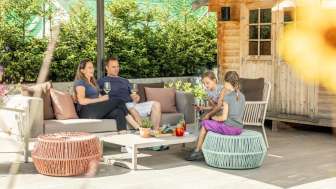 hotel-valbella-resort-arosa-lenzerheide-garten-poo