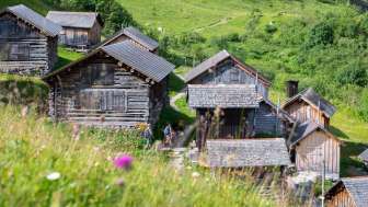 SEGNES TREK - Etappe 4: Segnespass - Martinsmad