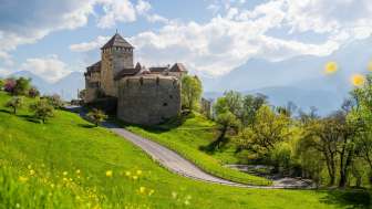 Schloss Vaduz im Frühling