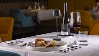 Leckeres Essen in modern-gemütlicher Atmosphäre im Alpin Royal Restaurant
