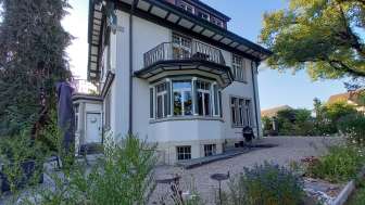 Mon Repos_Ansicht Südost_Spätsommer