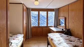 Schlafzimmer 2