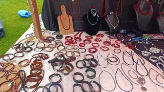 Armbänder
