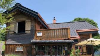Chalet Gugger Strassensicht