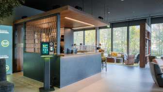 Rezeption des B&B Hotel Liechtenstein-Eschen