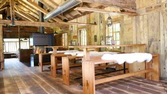 Brustenegg Hütte innen