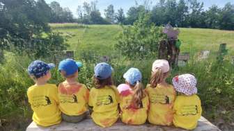 Füsse von Kindern
