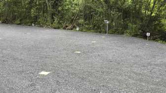 Stellplätze auf dem Parkplatz der Braunwaldbahnen